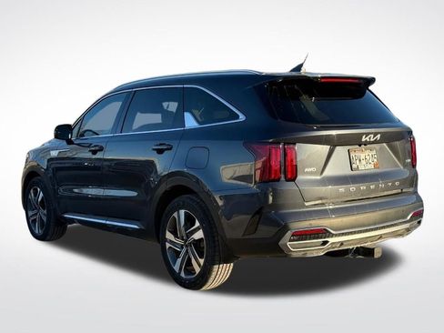 Used 2022 Kia Sorento SX w/ Panoramic Sunroof Package image 6