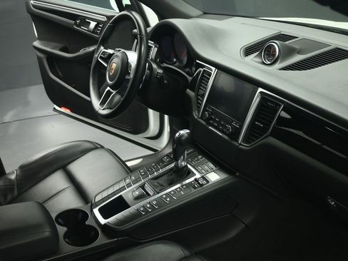 Used 2017 Porsche Macan S AWD/4WD image 57