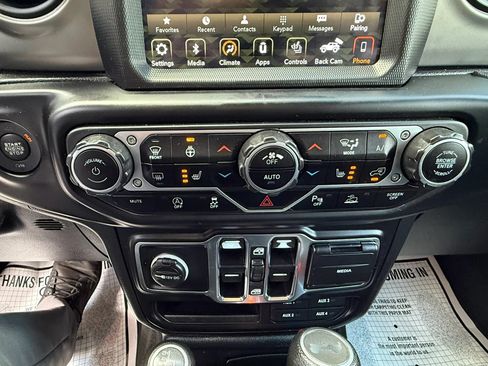 Used 2021 Jeep Wrangler Unlimited Sport AWD/4WD image 48