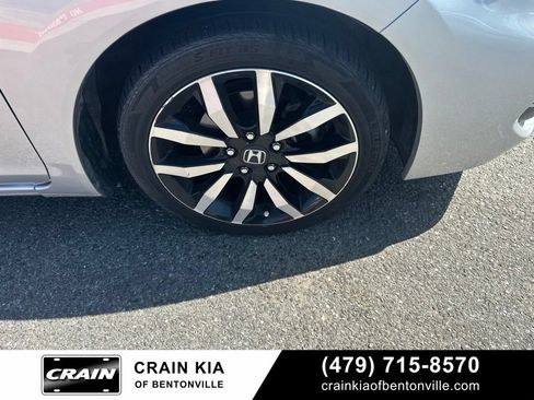 Used 2015 Honda Civic EX-L image 9