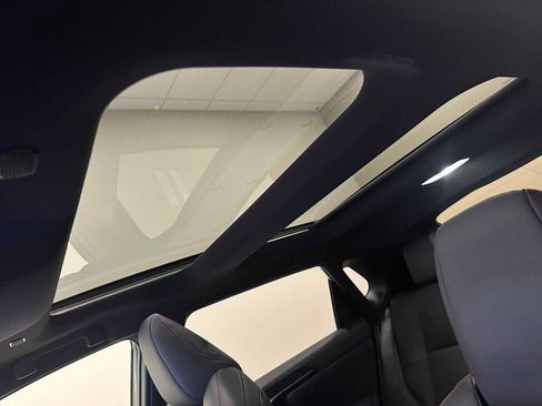 Certified 2025 Toyota bZ4X AWD image 19