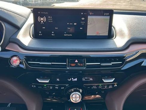 Used 2022 Acura MDX Technology image 21