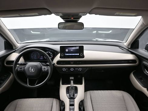 Certified 2023 Honda HR-V LX image 11