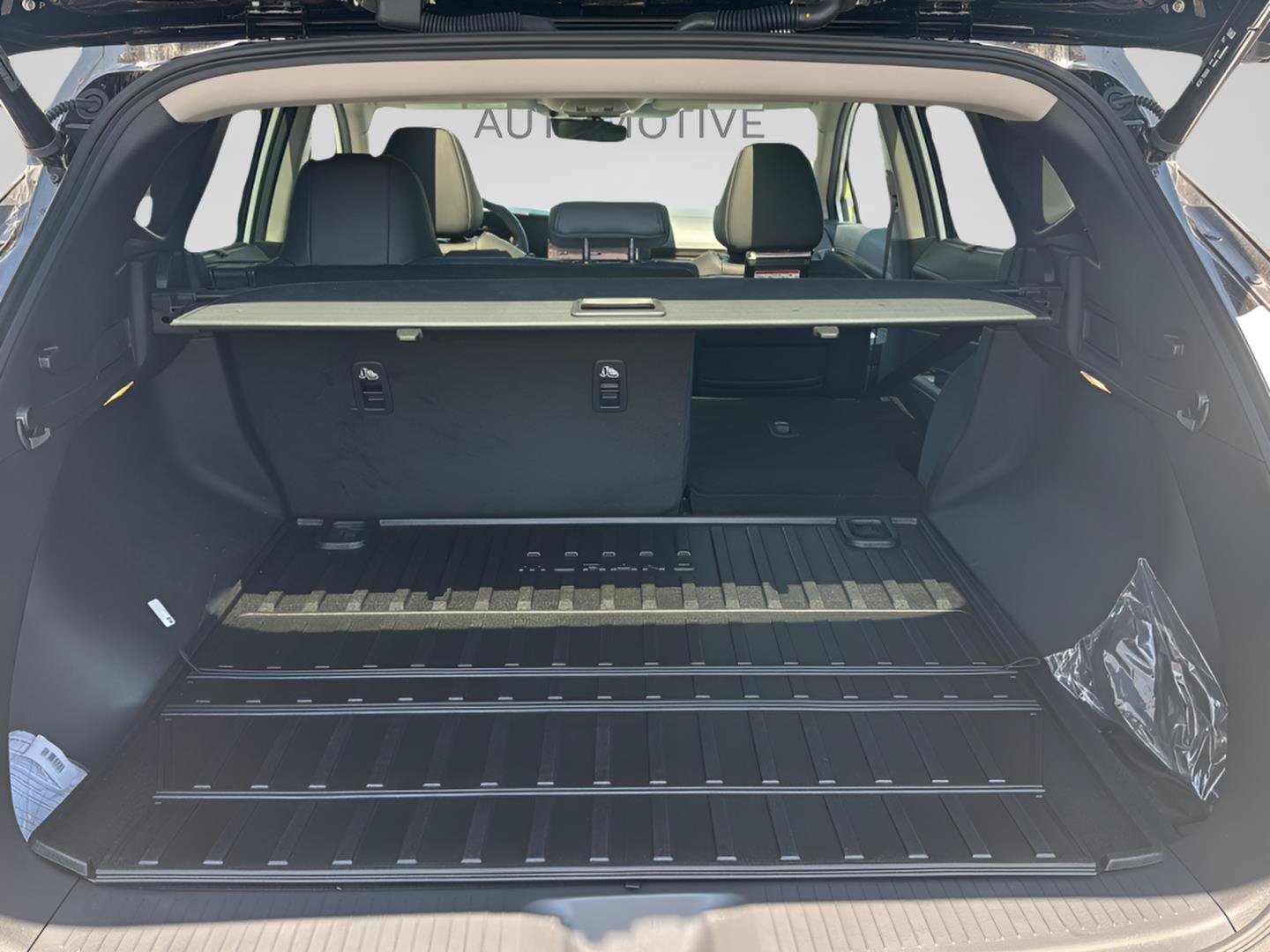 New 2026 Nissan Murano Platinum w/ Cargo Package AWD/4WD image 28