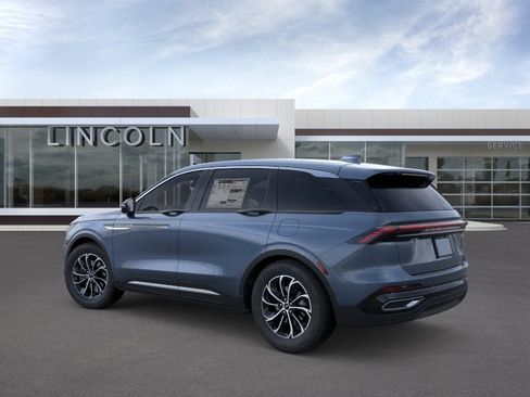 New 2026 Lincoln Nautilus Premier AWD/4WD image 5