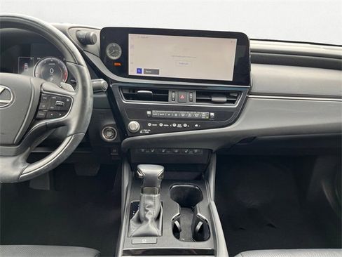 Used 2023 Lexus ES 350 Luxury w/ Accessory Package (Z2) image 12