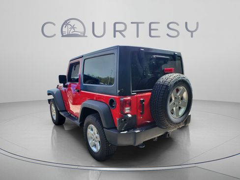 Used 2017 Jeep Wrangler Sport w/ Quick Order Package 23S AWD/4WD image 2