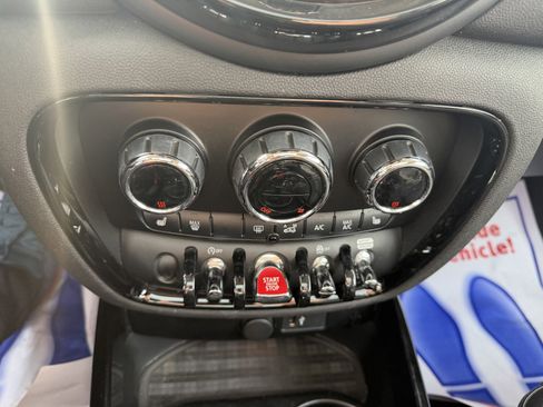 Used 2019 MINI Cooper Clubman S w/ Storage Package image 14