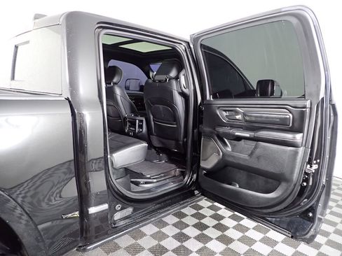 Used 2019 RAM 1500 Limited RWD image 31