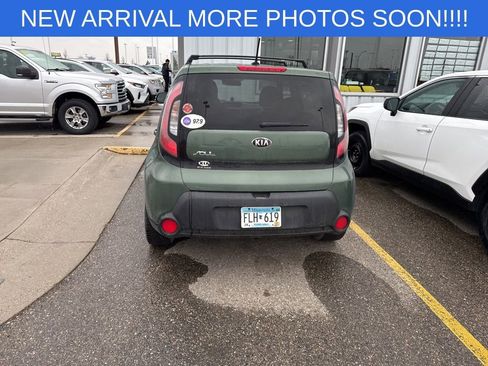 Used 2014 Kia Soul + FWD image 7