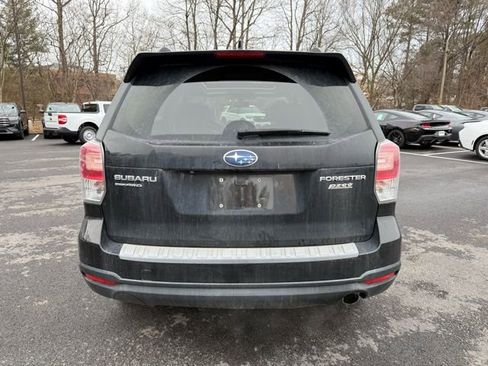 Used 2017 Subaru Forester 2.5i Limited image 4