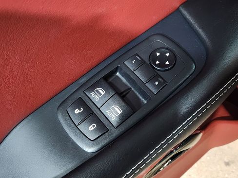 Used 2021 Dodge Challenger SRT Hellcat Redeye image 44