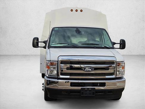 New 2026 Ford E-350 and Econoline 350 Super Duty w/ Power Equipment Group image 5