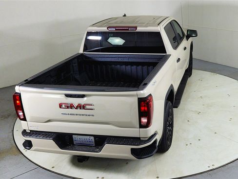 New 2026 GMC Sierra 1500 Pro w/ Graphite Edition image 21