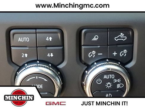 Used 2023 GMC Sierra 1500 Denali AWD/4WD image 26