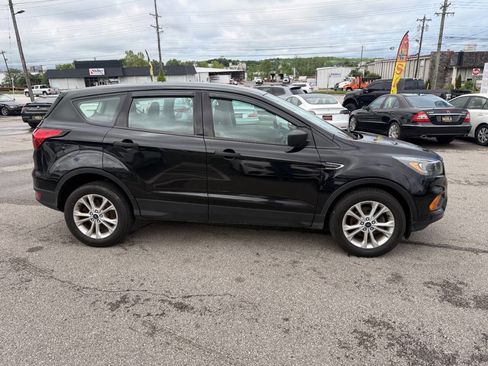 Used 2019 Ford Escape S FWD image 5