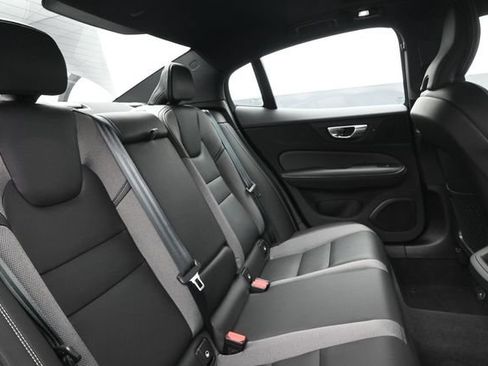 Used 2024 Volvo S60 B5 Plus w/ Climate Package FWD image 32