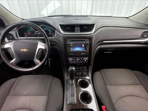 Used 2015 Chevrolet Traverse LT image 14