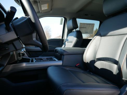 New 2026 Ford F350 Lariat w/ Black Appearance Package image 5