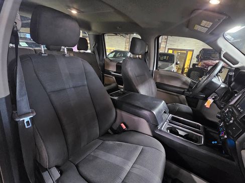 Used 2018 Ford F150 XL w/ Equipment Group 101A Mid image 6