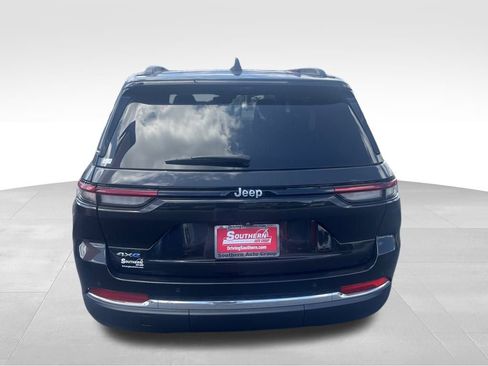 New 2024 Jeep Grand Cherokee Limited 4xe w/ Luxury Tech Group II image 12