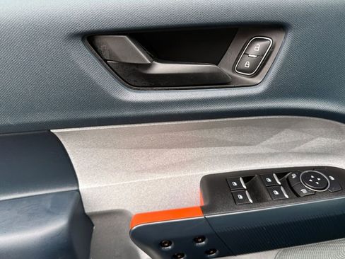 Used 2024 Ford Maverick XLT w/ Equipment Group 300A Standard image 8