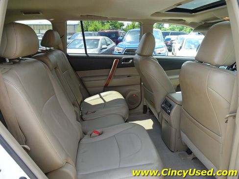 Used 2010 Toyota Highlander Limited AWD/4WD image 14