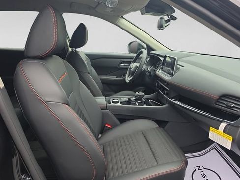 New 2026 Nissan Rogue SV AWD/4WD image 16