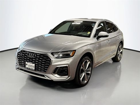 Used 2021 Audi Q5 Prestige image 1