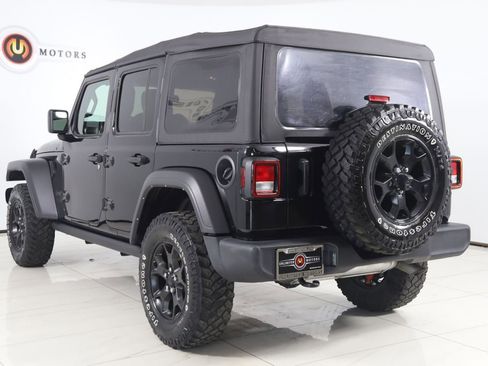 Used 2022 Jeep Wrangler Unlimited Sport image 4