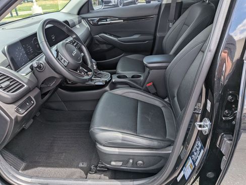 Used 2024 Kia Seltos EX AWD/4WD image 23