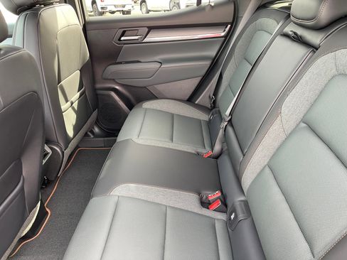 New 2026 GMC Terrain AT4 image 18