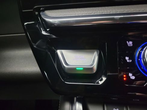 Used 2024 GMC Sierra 1500 Denali w/ Technology Package image 29