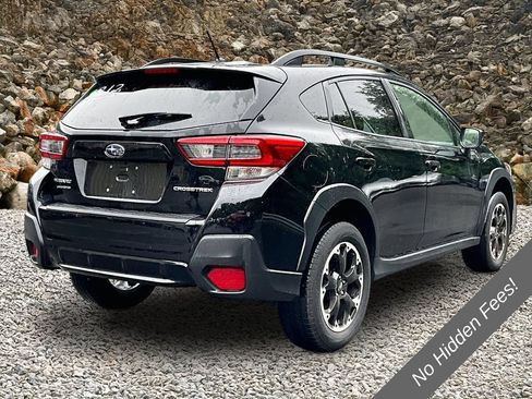 Used 2023 Subaru Crosstrek 2.0i AWD/4WD image 2