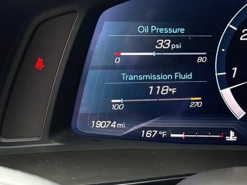 Used 2022 Chevrolet Corvette Stingray Premium Cpe w/ Z51 Performance Package RWD image 31