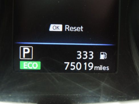 Used 2020 Nissan Rogue S w/ Special Edition Package image 30