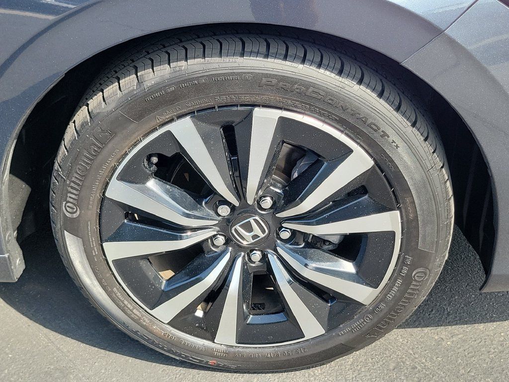 Certified 2023 Honda Civic EX-L image 6
