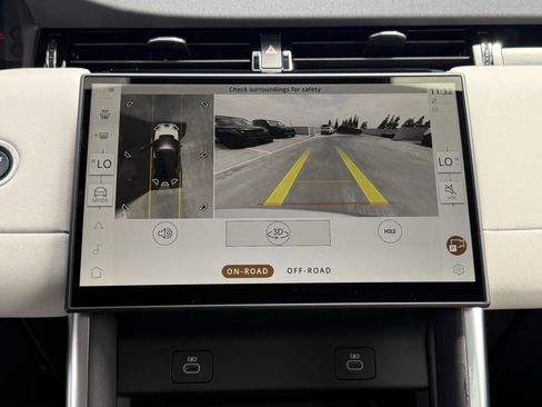 New 2025 Land Rover Discovery Sport S image 23