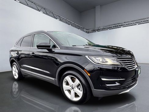 Used 2017 Lincoln MKC Premiere image 10