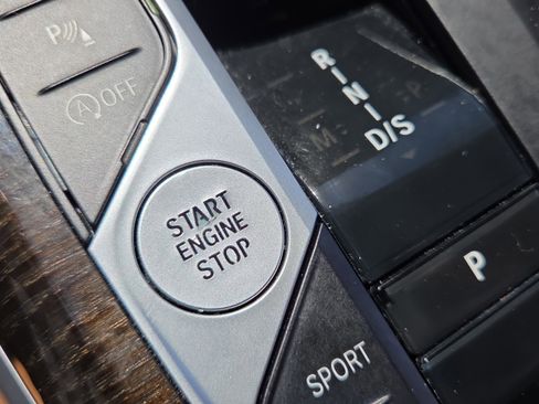 Certified 2024 BMW 430i Coupe w/ Premium Package image 40