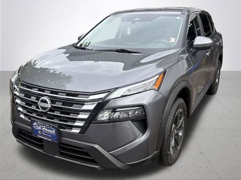 Certified 2024 Nissan Rogue SV image 2