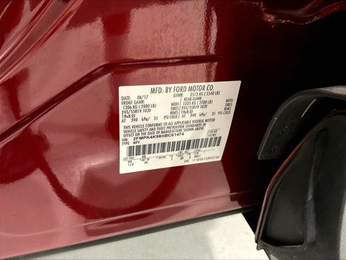 Used 2017 Ford Edge Titanium w/ Equipment Group 301A AWD/4WD image 19