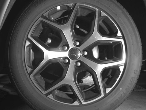 Used 2025 Jeep Compass Limited image 14