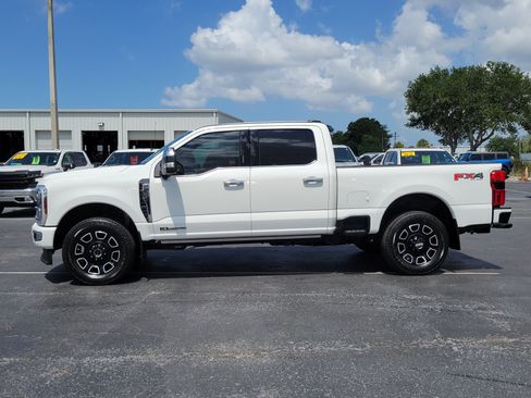 Certified 2024 Ford F250 Platinum w/ FX4 Off-Road Package AWD/4WD image 6