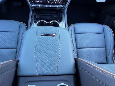 New 2026 GMC Yukon AT4 w/ AT4 Premium Package AWD/4WD image 46