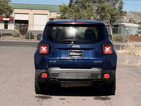 Used 2017 Jeep Renegade Sport w/ Power & Air Group AWD/4WD image 4