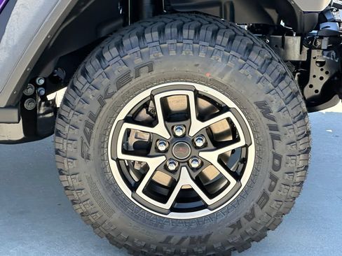 New 2026 Jeep Gladiator Mojave AWD/4WD image 11