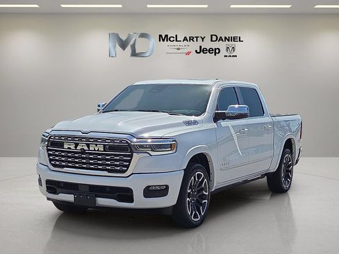 Used 2025 RAM 1500 Limited AWD/4WD image 2