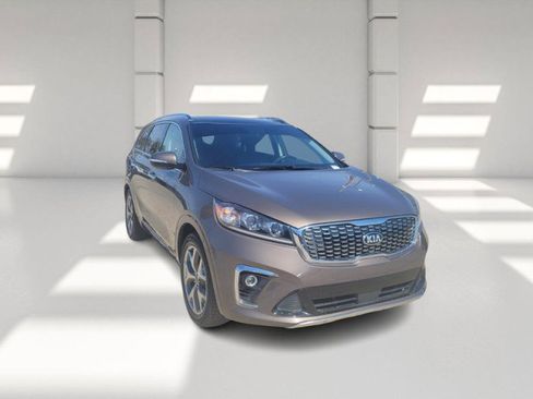 Used 2019 Kia Sorento SX image 3