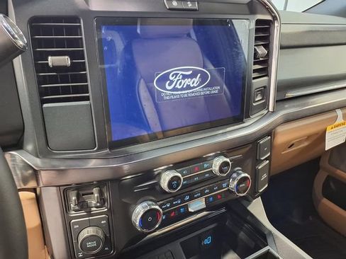 Used 2026 Ford F250 Lariat w/ Chrome Package AWD/4WD image 17